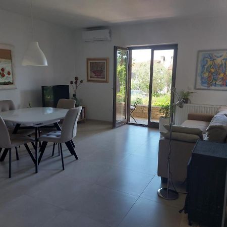 Apartment Irena-Pula Marina 外观 照片